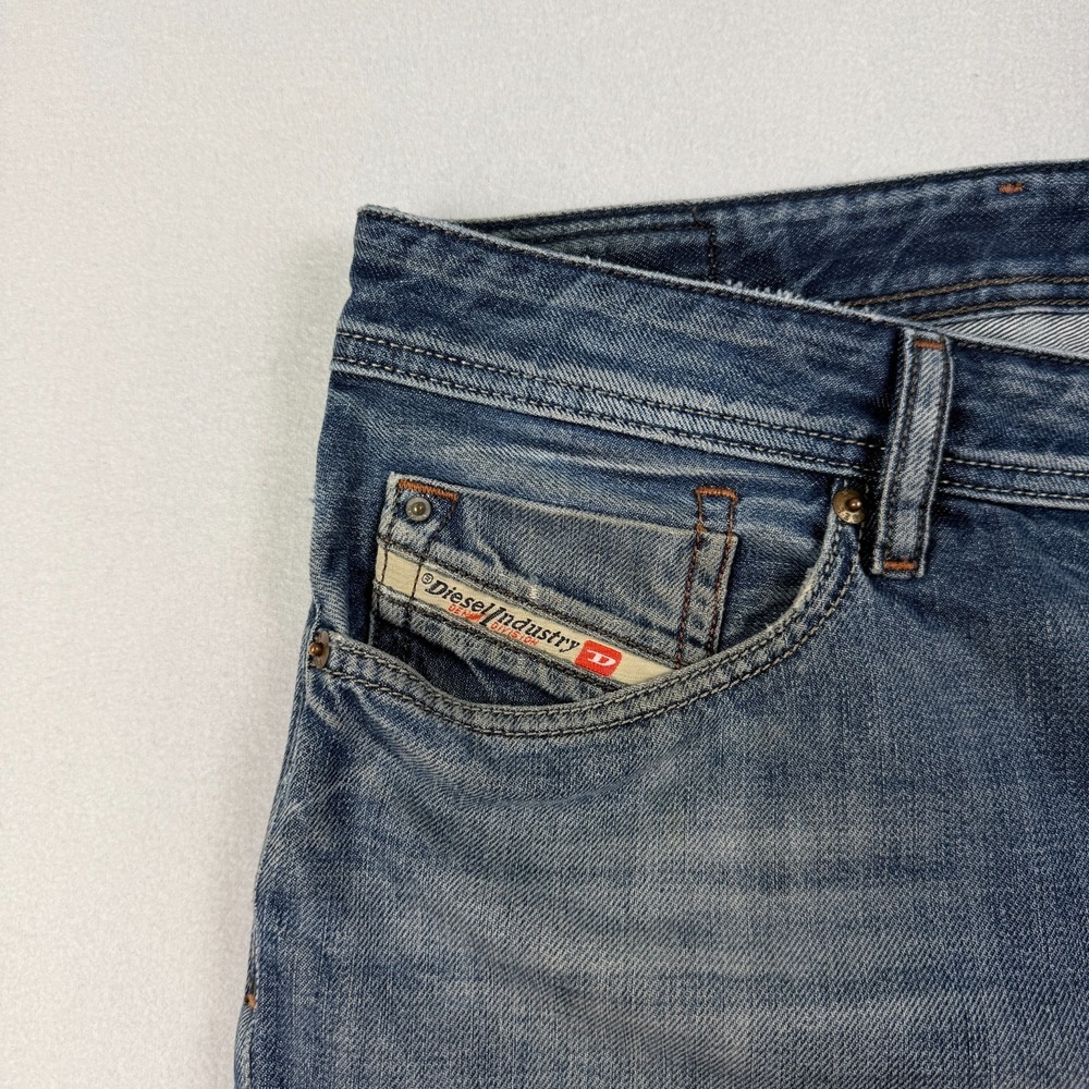 Diesel Industry Mens Button Fly Jeans 34x32 Waykee Straight Distress Worn Heels - Picture 5 of 16